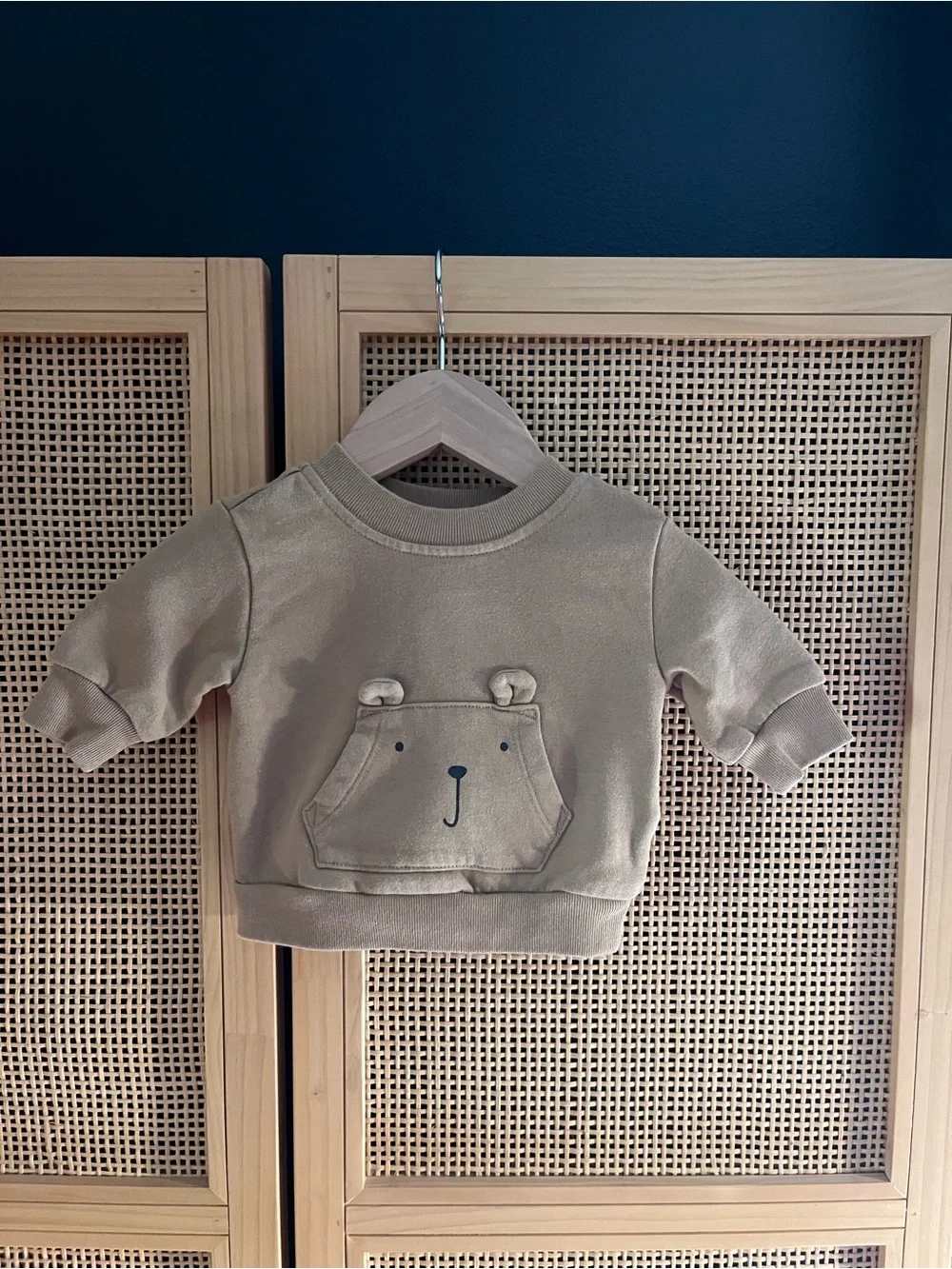 GAP 0-3M Beige Bear Sweatshirt